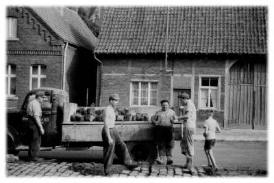 Die Straße wird gepflastert